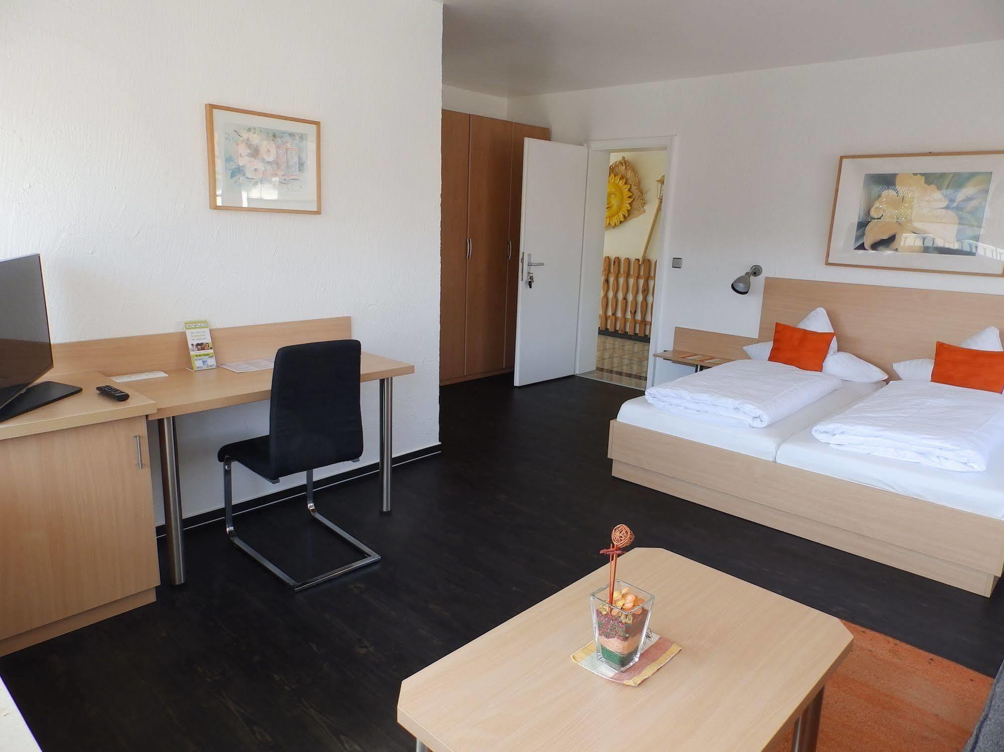 H41 Inn Hotel Garni Freiburg (Adults Only) Gundelfingen  Luaran gambar
