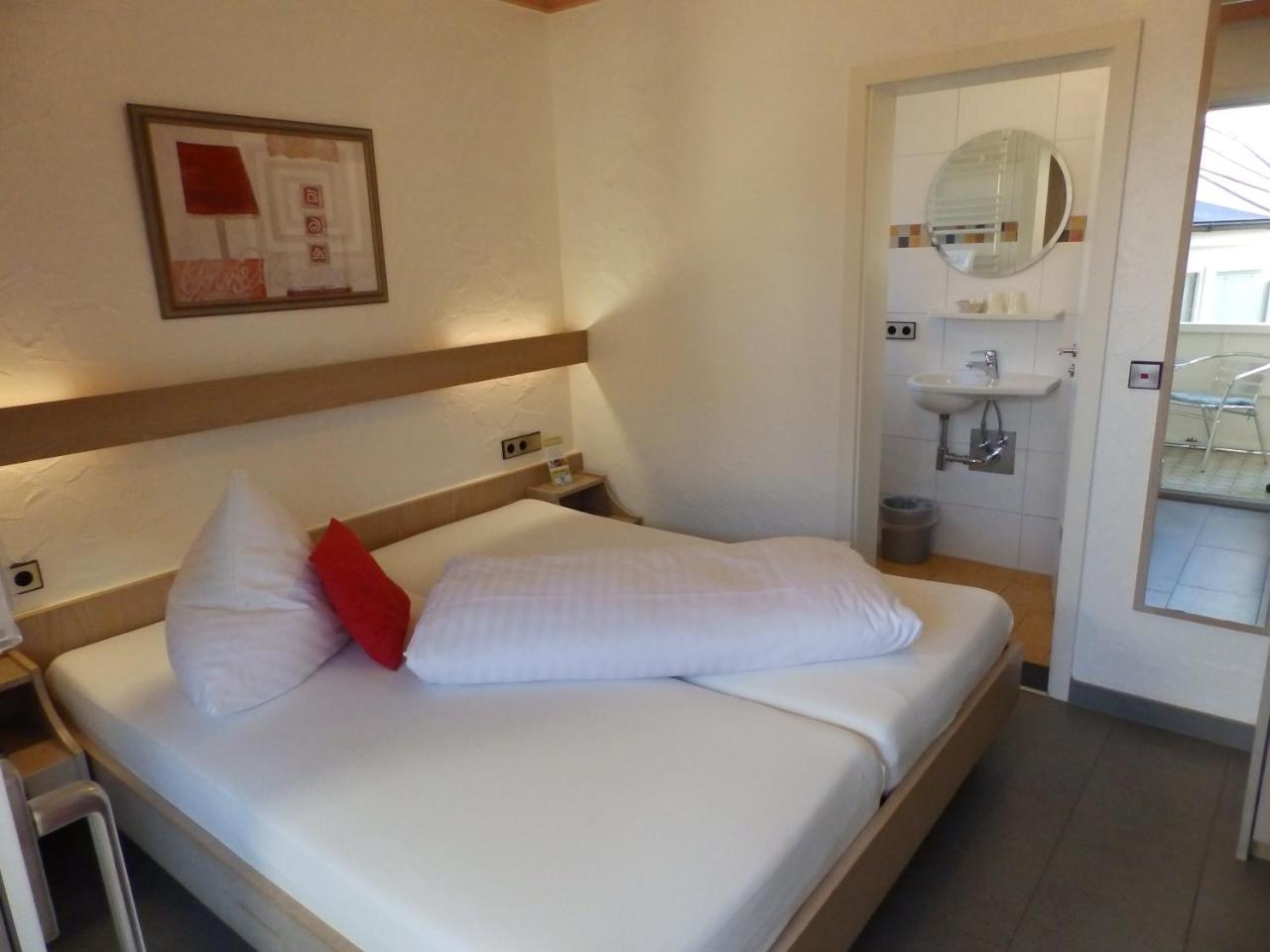 H41 Inn Hotel Garni Freiburg (Adults Only) Gundelfingen  Luaran gambar